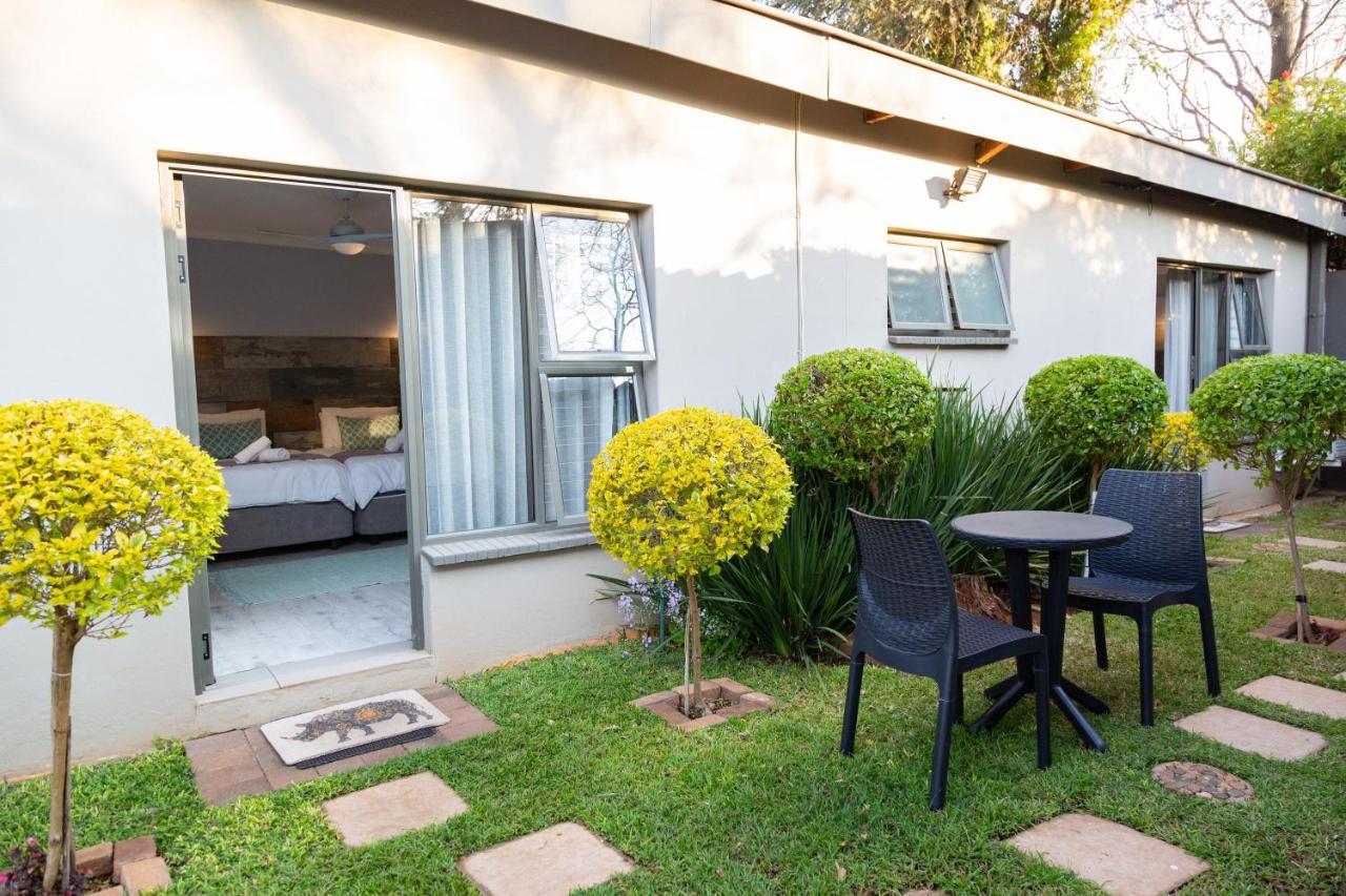 Glen Maine Guest House Pretoria-Noord Exterior foto